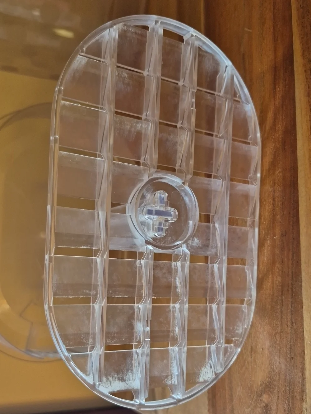 Pampered Chef 1 Gallon Quick Stir Polka Dot Pitcher